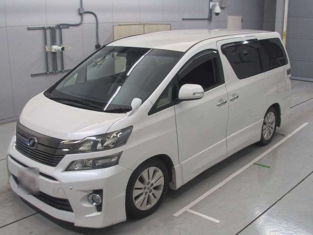 TOYOTA VELLFIRE 2013