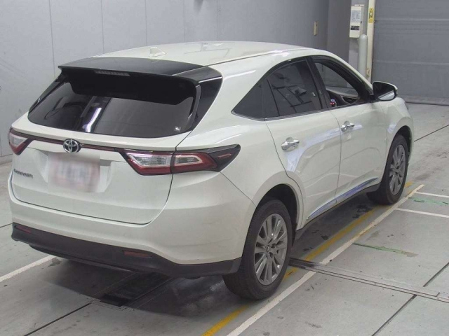 TOYOTA HARRIER 2018