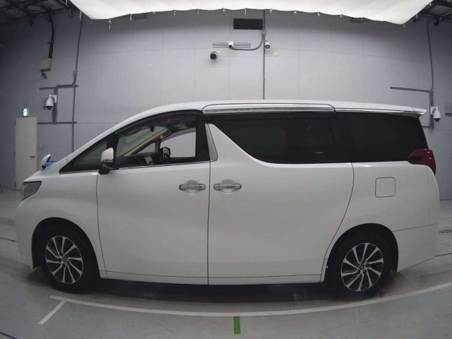 TOYOTA ALPHARD 2016