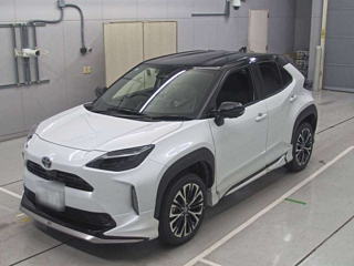 TOYOTA YARIS CROSS 2025