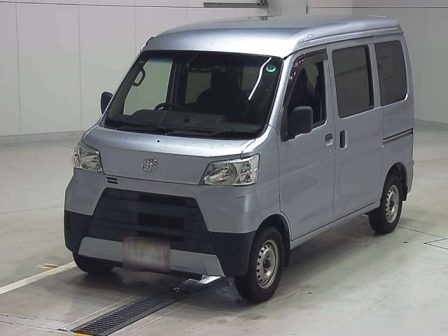 TOYOTA PIXIS VAN 2019