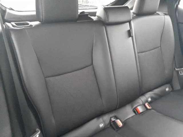 TOYOTA YARIS CROSS 2025