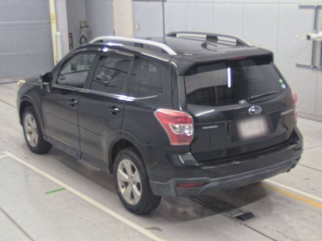 SUBARU FORESTER 2012