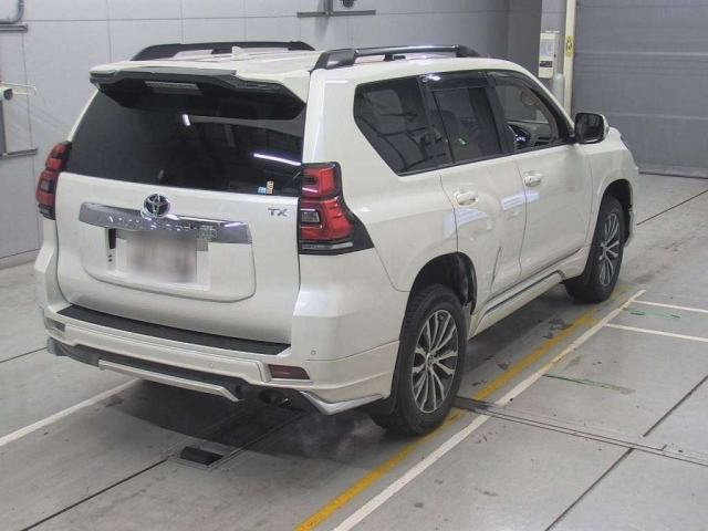 TOYOTA LAND CRUISER PRADO 2020