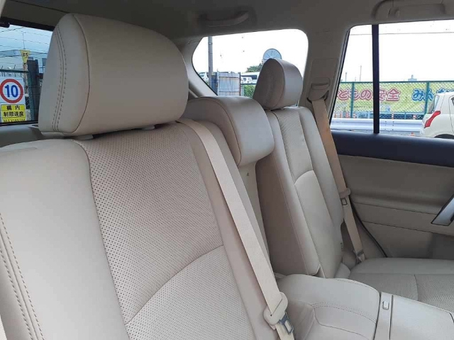 TOYOTA LAND CRUISER PRADO 2020