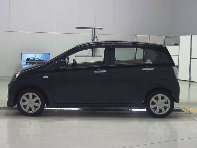 TOYOTA PIXIS EPOCH 2016