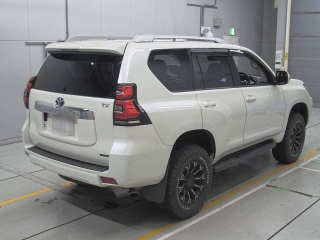 TOYOTA LAND CRUISER PRADO 2020