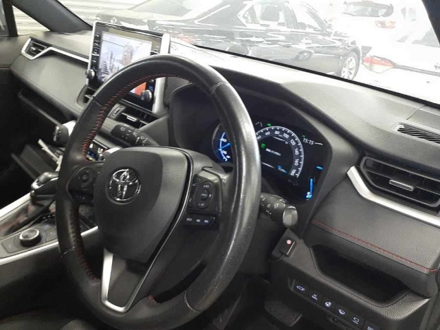TOYOTA RAV4 2021