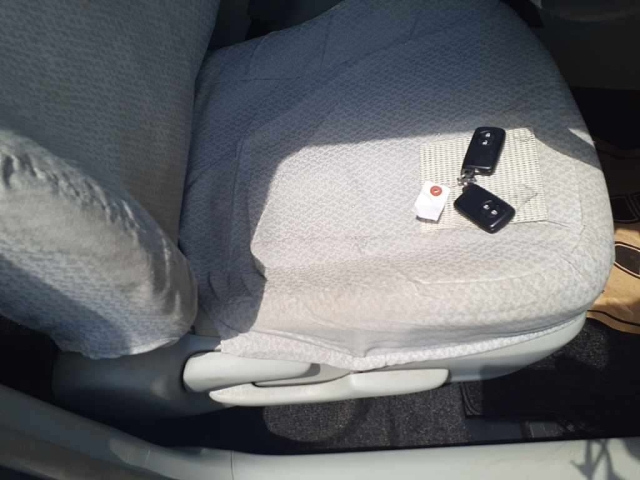 TOYOTA PRIUS 2013
