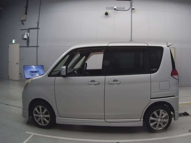 SUZUKI SOLIO 2012