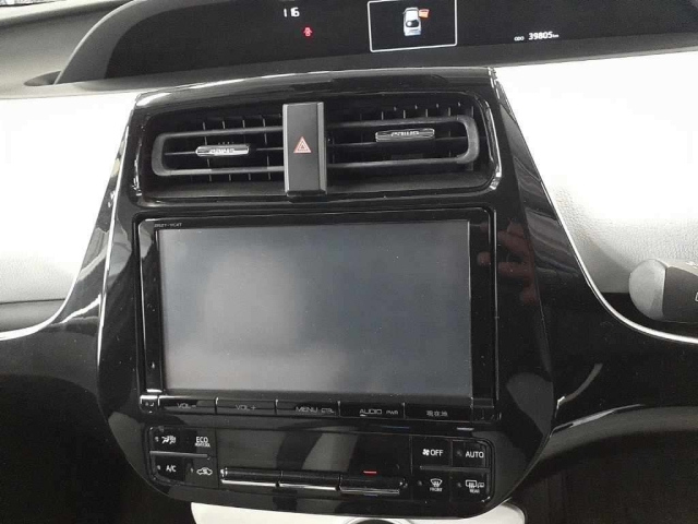TOYOTA PRIUS 2016