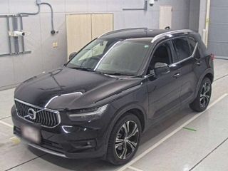 VOLVO XC40 2020