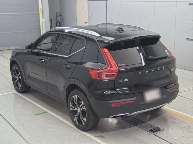 VOLVO XC40 2020
