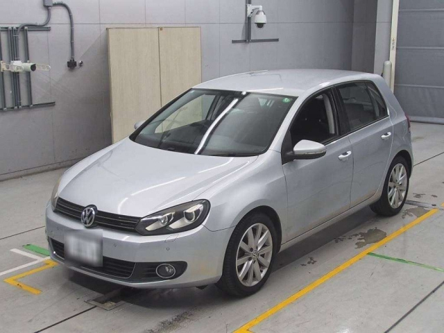 VOLKSWAGEN GOLF 2009