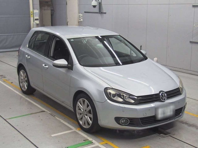 VOLKSWAGEN GOLF 2009