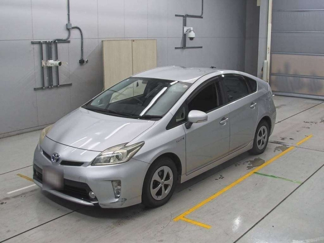 TOYOTA PRIUS 2012