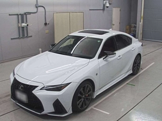 LEXUS IS 2023