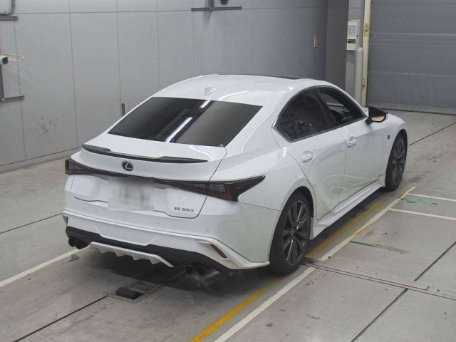 LEXUS IS 2023