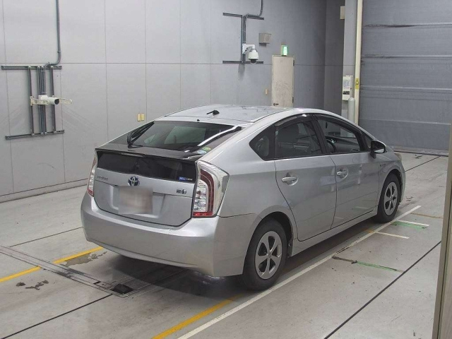 TOYOTA PRIUS 2012