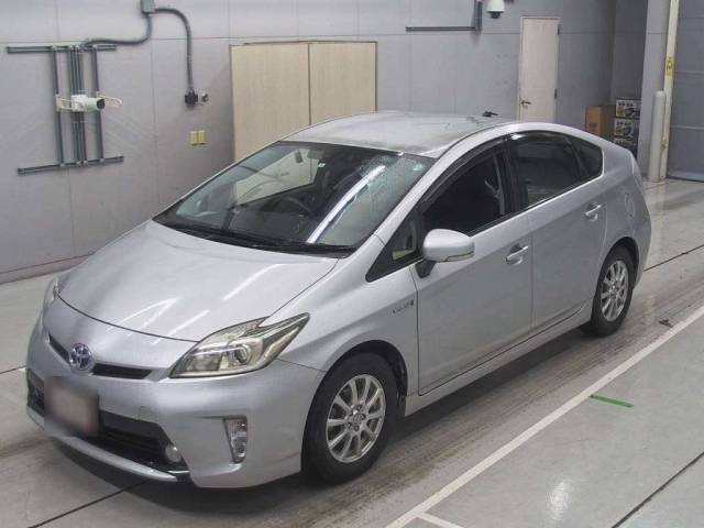TOYOTA PRIUS 2012