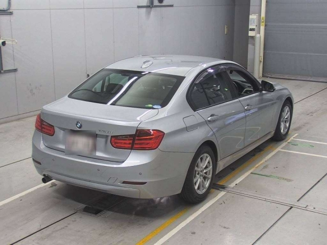 BMW 3 SERIES 2012