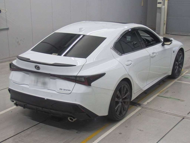 LEXUS IS 2023