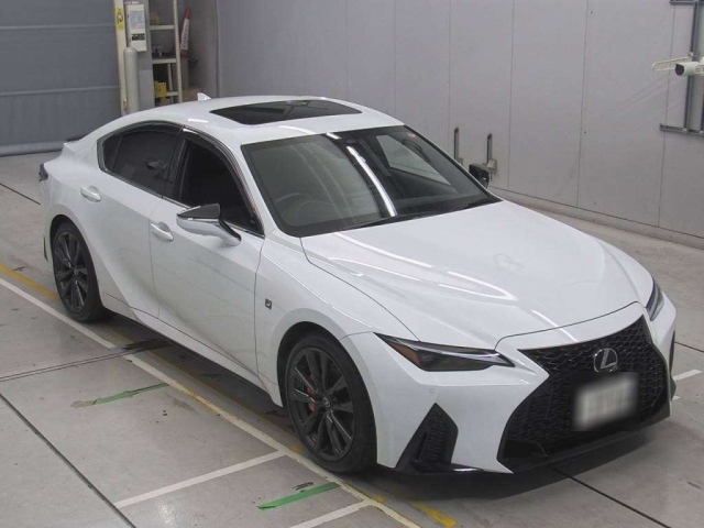 LEXUS IS 2023