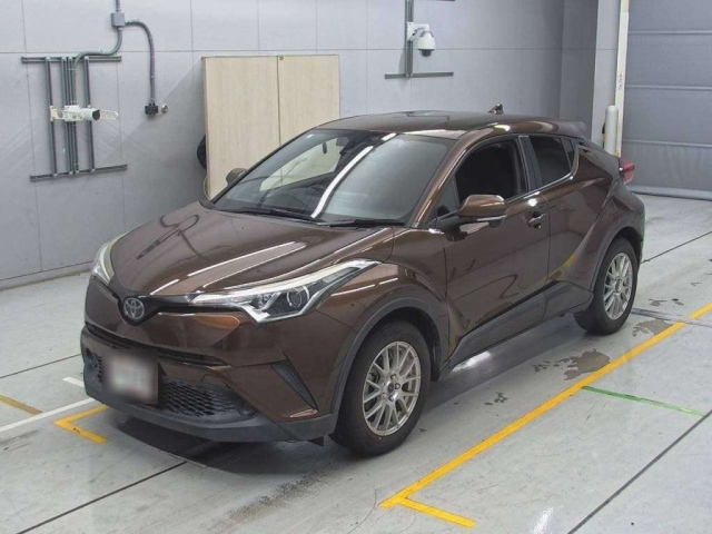 TOYOTA C-HR 2016
