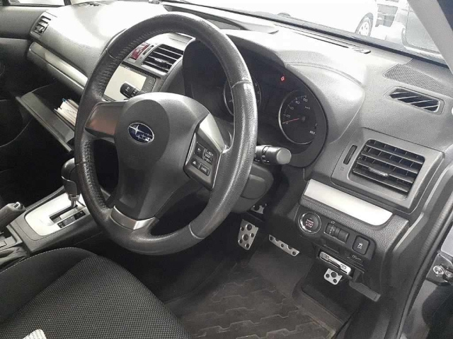 SUBARU XV 2014