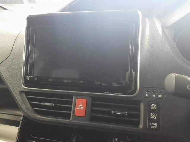 TOYOTA NOAH 2021