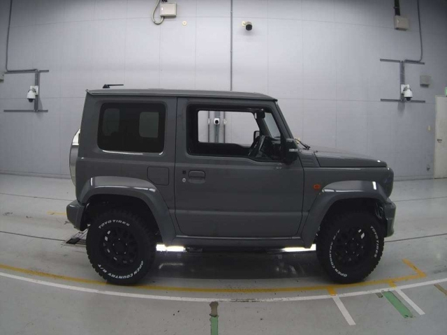 SUZUKI JIMNY SIERRA 2025