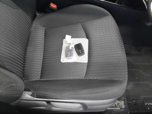 TOYOTA PRIUS 2018