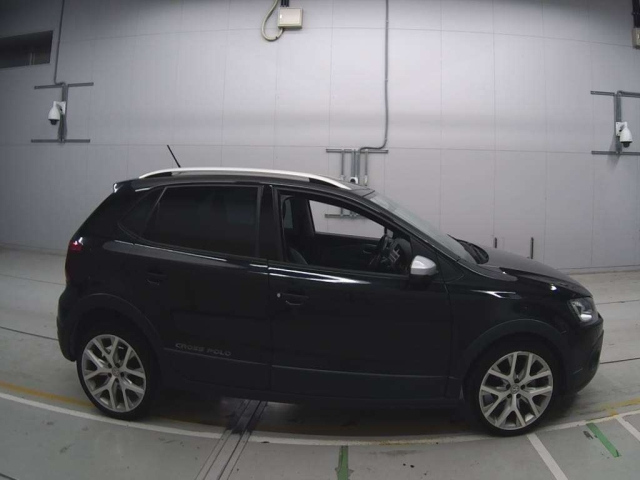 VOLKSWAGEN CROSS POLO 2017