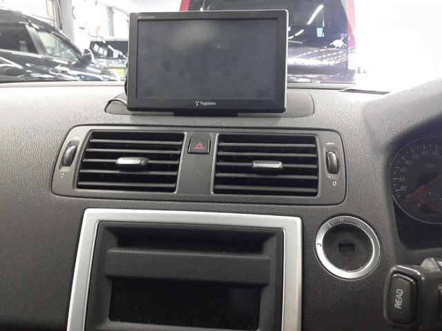VOLVO V50 2012