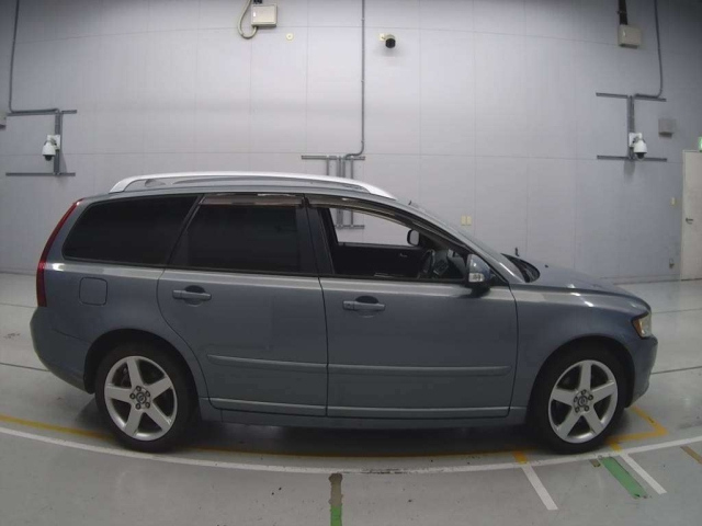 VOLVO V50 2012
