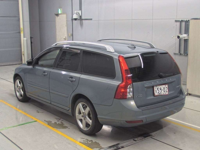 VOLVO V50 2012