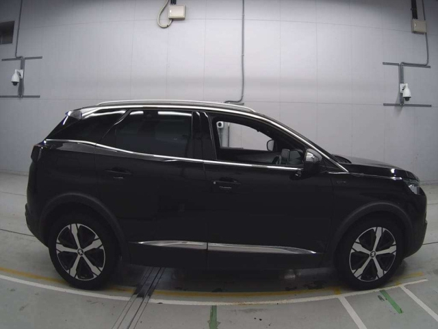 PEUGEOT 3008 2019