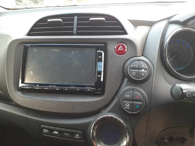 HONDA FIT SHUTTLE 2013