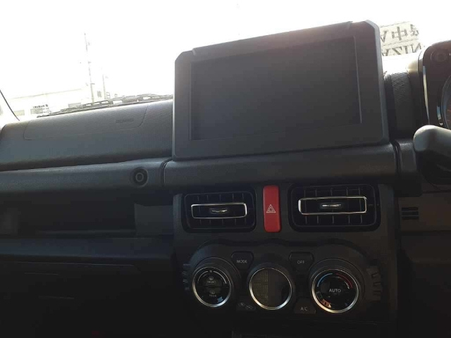 SUZUKI JIMNY SIERRA 2023