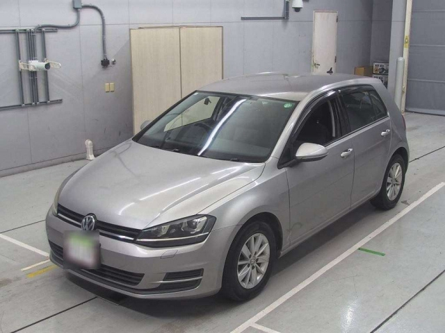 VOLKSWAGEN GOLF 2016