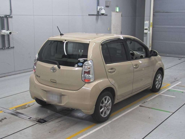 TOYOTA PASSO 2010