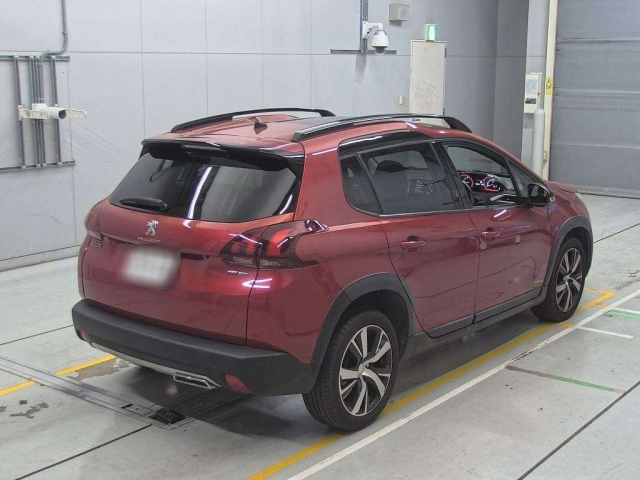 PEUGEOT 2008 2018