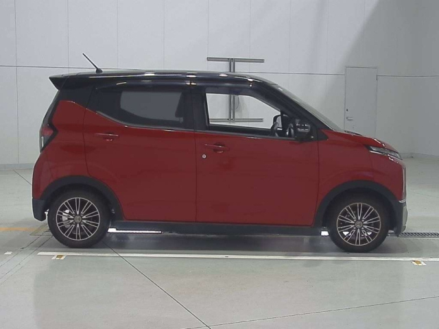MITSUBISHI EK X 2019