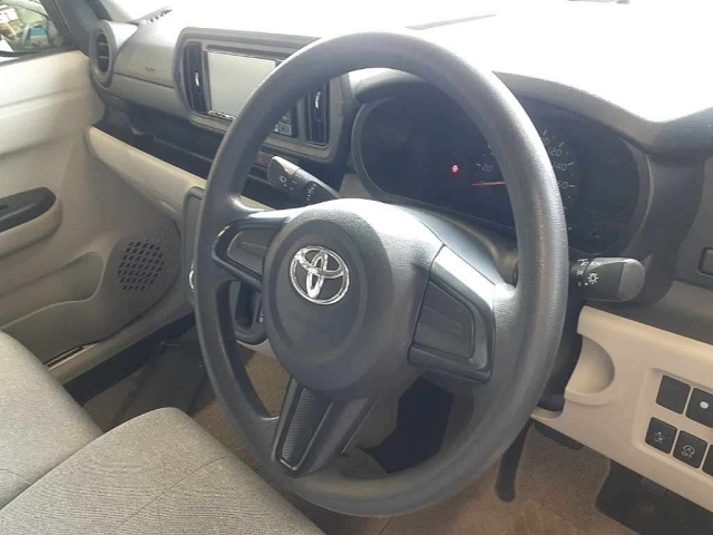 TOYOTA PASSO 2017