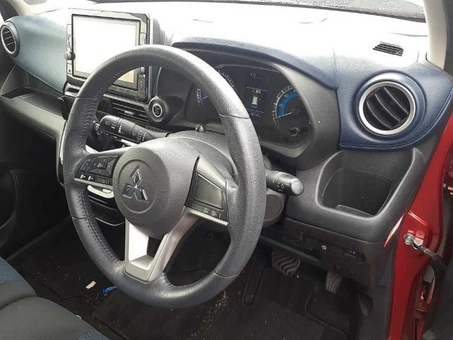 MITSUBISHI EK X 2019