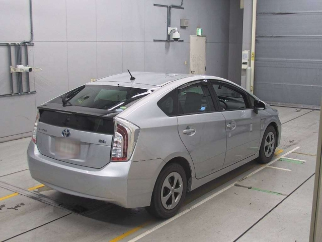 TOYOTA PRIUS 2012