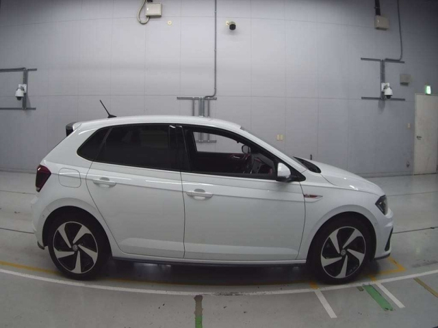 VOLKSWAGEN POLO 2020