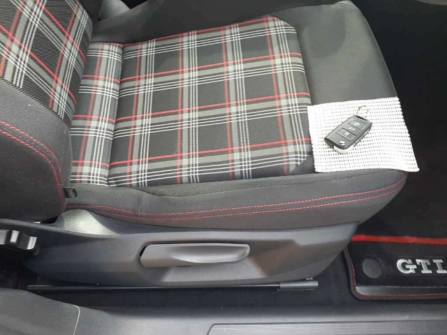 VOLKSWAGEN POLO 2020