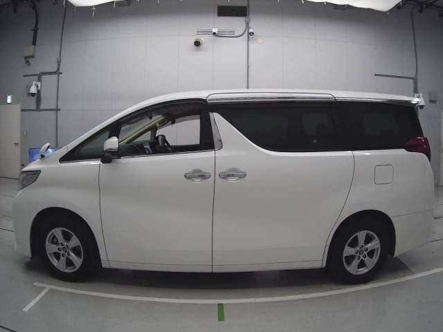 TOYOTA ALPHARD 2016