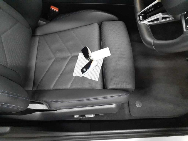BMW 5 SERIES 2024